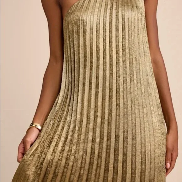 Lulus Averette Bronze Metallic Pleated One-shoulder Maxi Dress Gold Size L - Picture 6 of 10